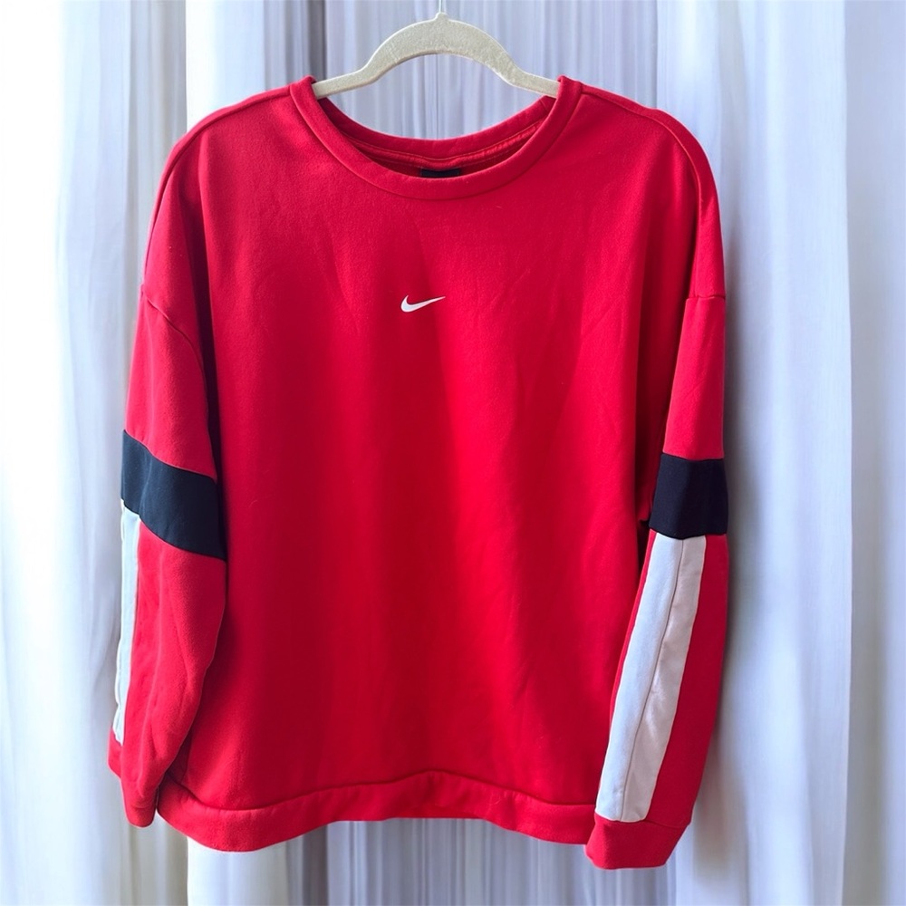 Nike Red XL Sweatshirt with pockets unisex